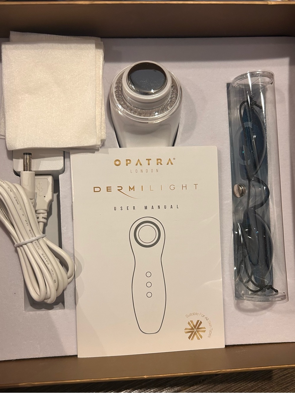 Opatra Dermilight LED Skincare Device Kit - White & Silver
